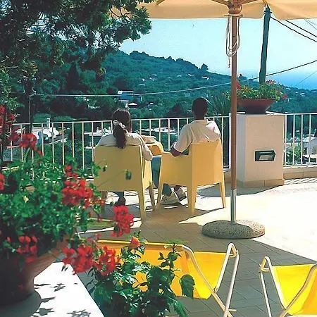 Senaria Szálloda 3*