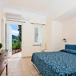 Hotel Senaria 3*