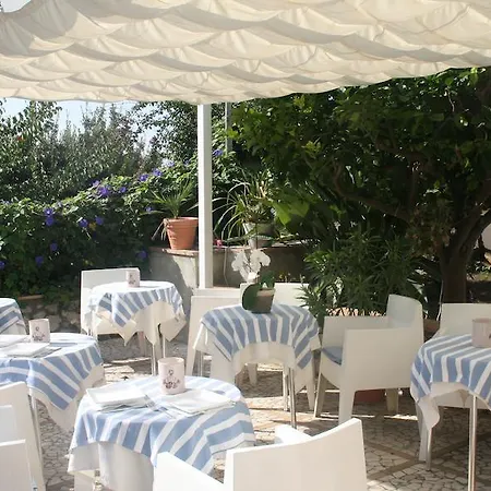 Otel Senaria 3*